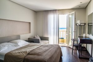 Airbnb ubytování a couchsurfing