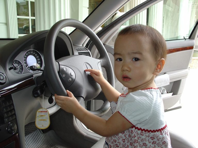 Když cestujete s dětmi, auto tomu musí být přizpůsobené