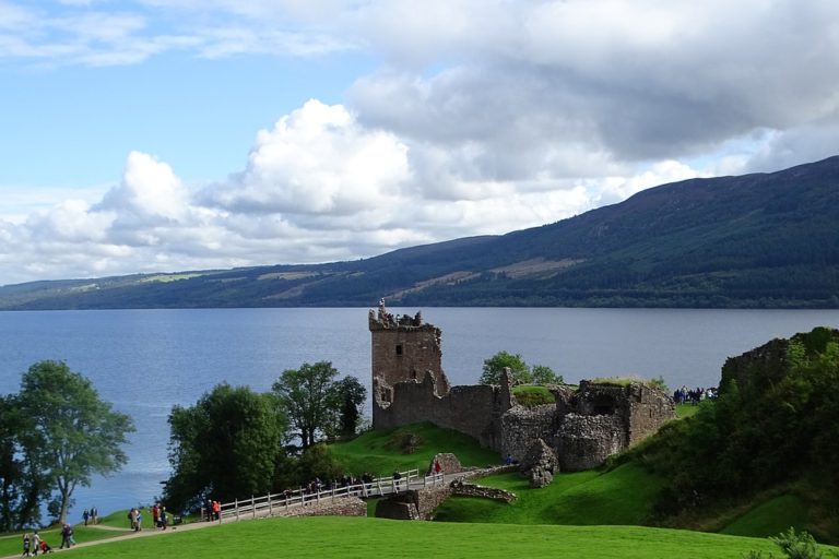 Jaká jsou tajemství jezera Loch Ness?