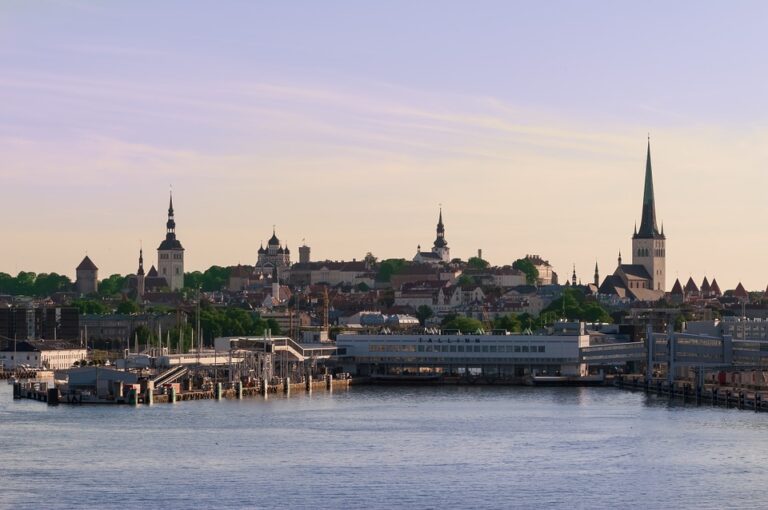Estonsko: malá země, spousta kopru