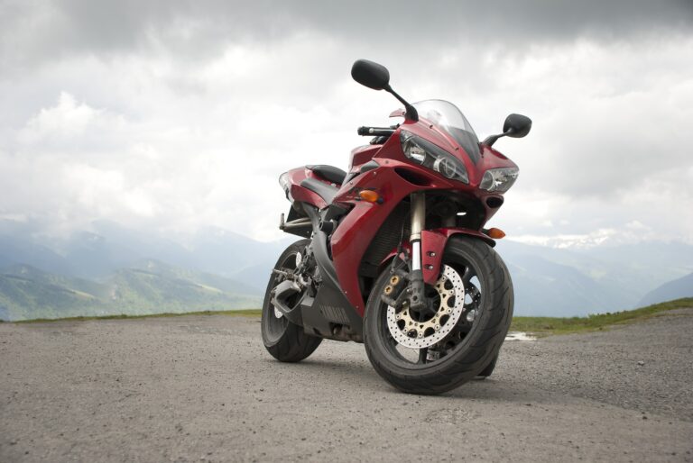 Jak naplánovat motorkářský výlet na týden: průvodce