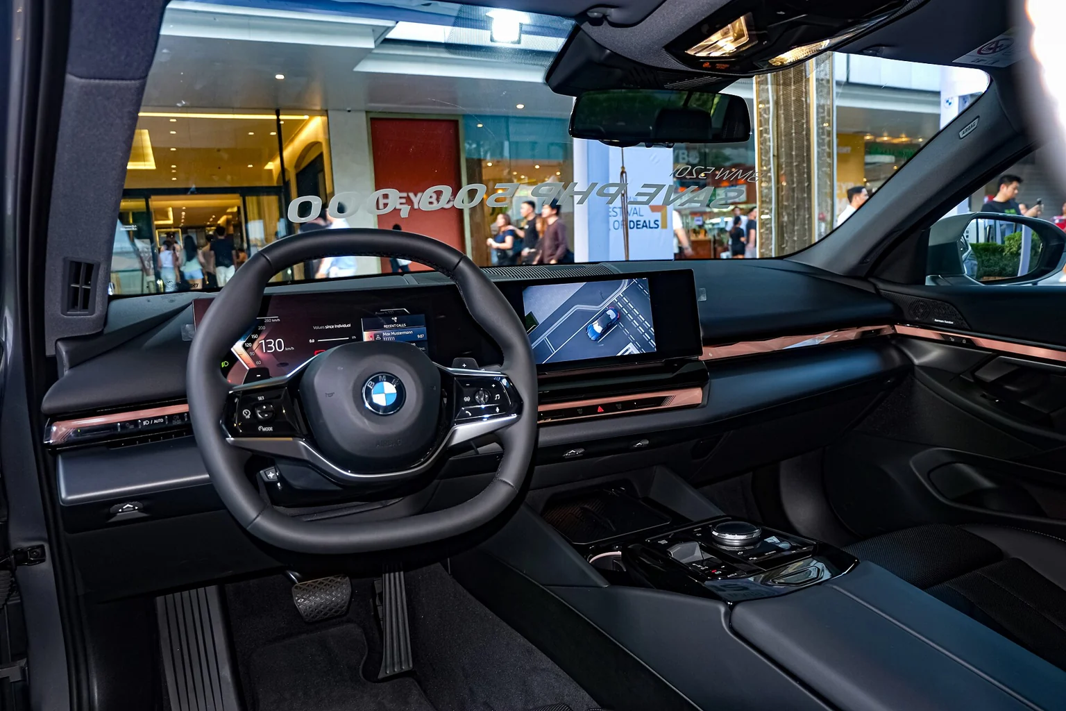 Palubní deska BMW řady 5 generace G60